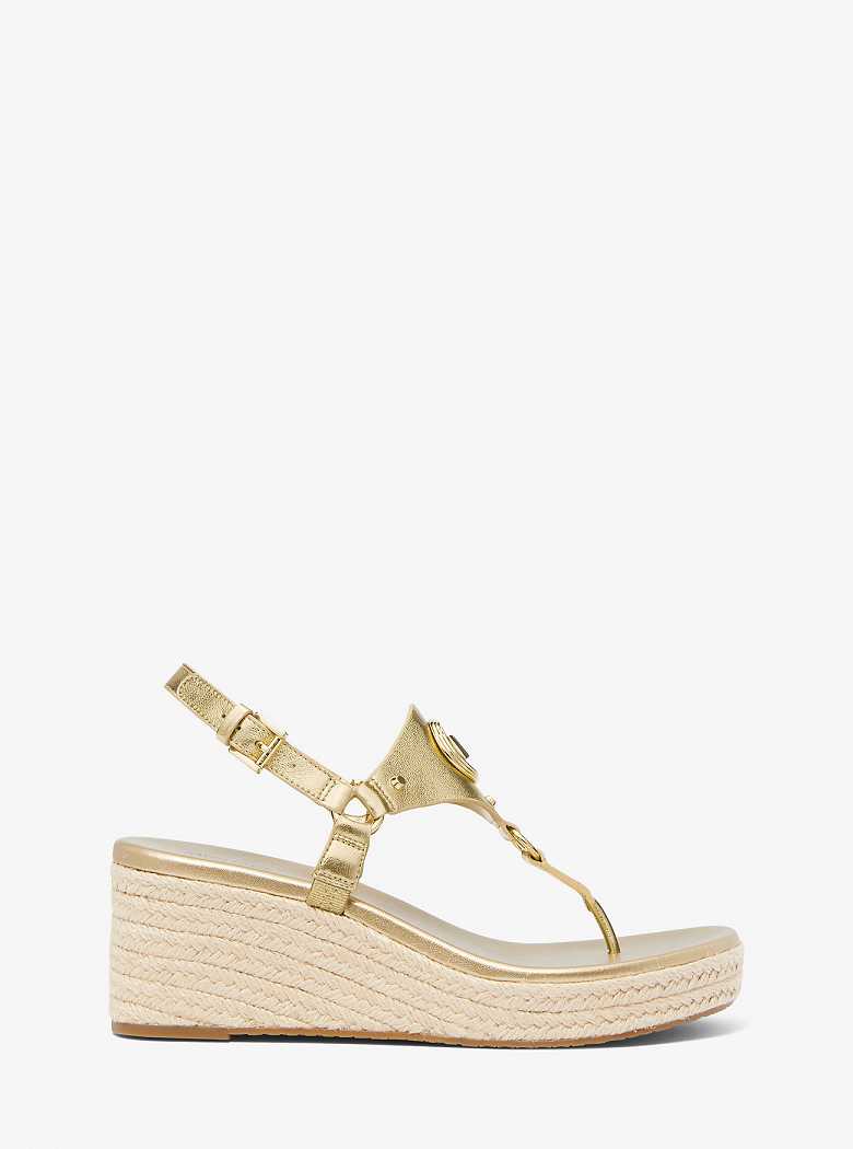 Michael Kors Casey Metallic Leather Pale Gold | SN-MK27538