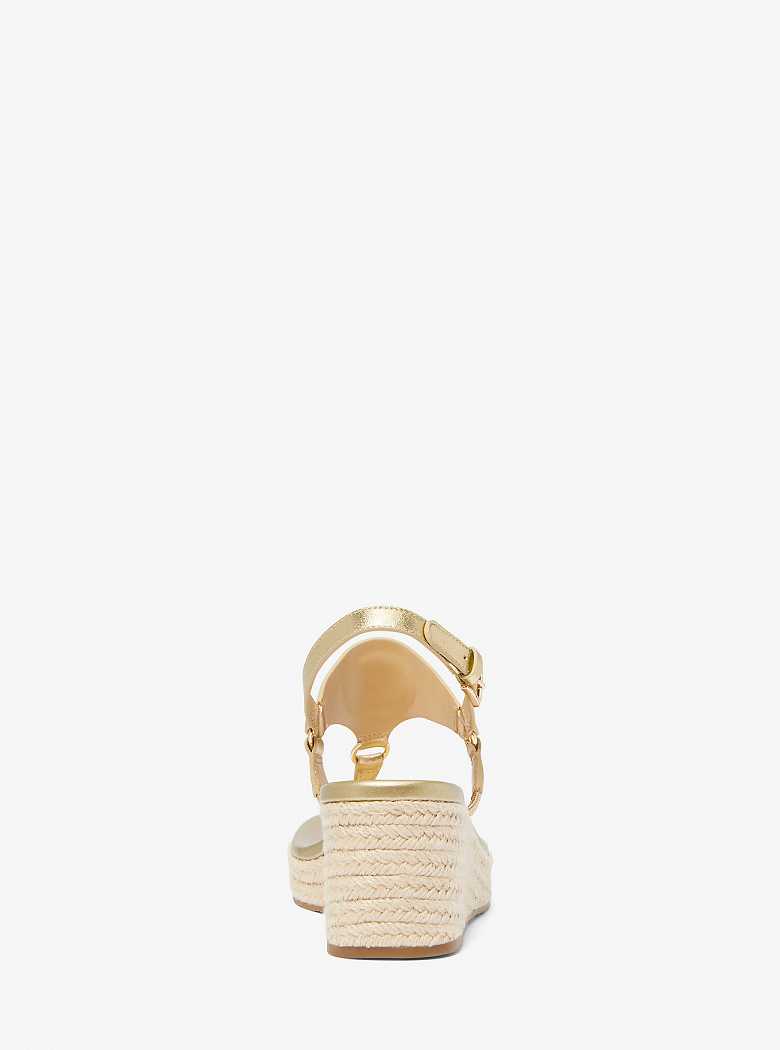 Michael Kors Casey Metallic Leather Pale Gold | SN-MK27538