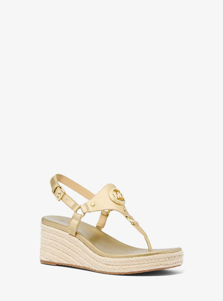 Michael Kors Casey Metallic Leather Pale Gold | SN-MK27538