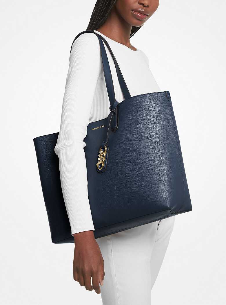 Michael Kors Eliza Extra-Large Pebbled Leather Navy | SN-MK26834