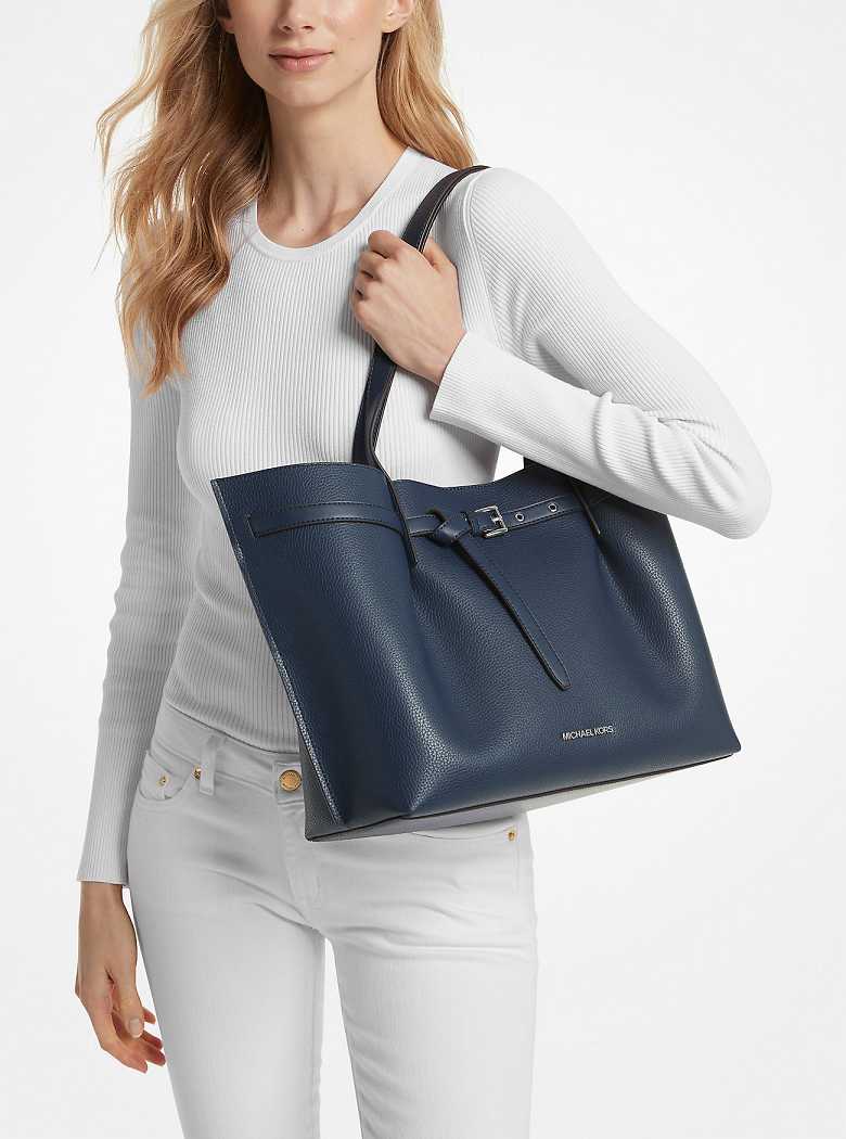 Michael Kors Emilia Large Pebbled Leather Navy | SN-MK26876