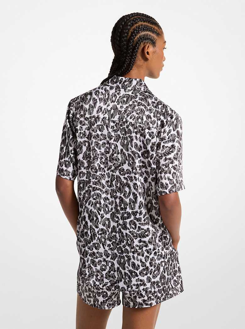 Michael Kors Leopard Logo Print Satin Camp Shirt Aluminum | SN-MK26503